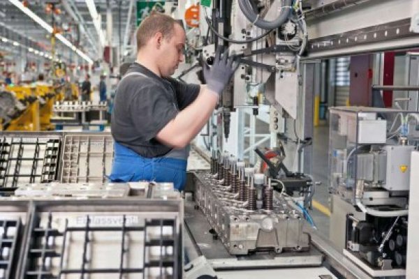 Daimler - Star Transmission a inaugurat o nouă unitate de producţie, la Sebeş